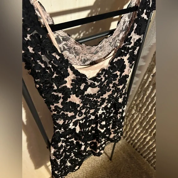 Yoana Baraschi Anthropologie Sheer Jardim Lace Dress Black Women’s Sz 4 - Picture 6 of 10